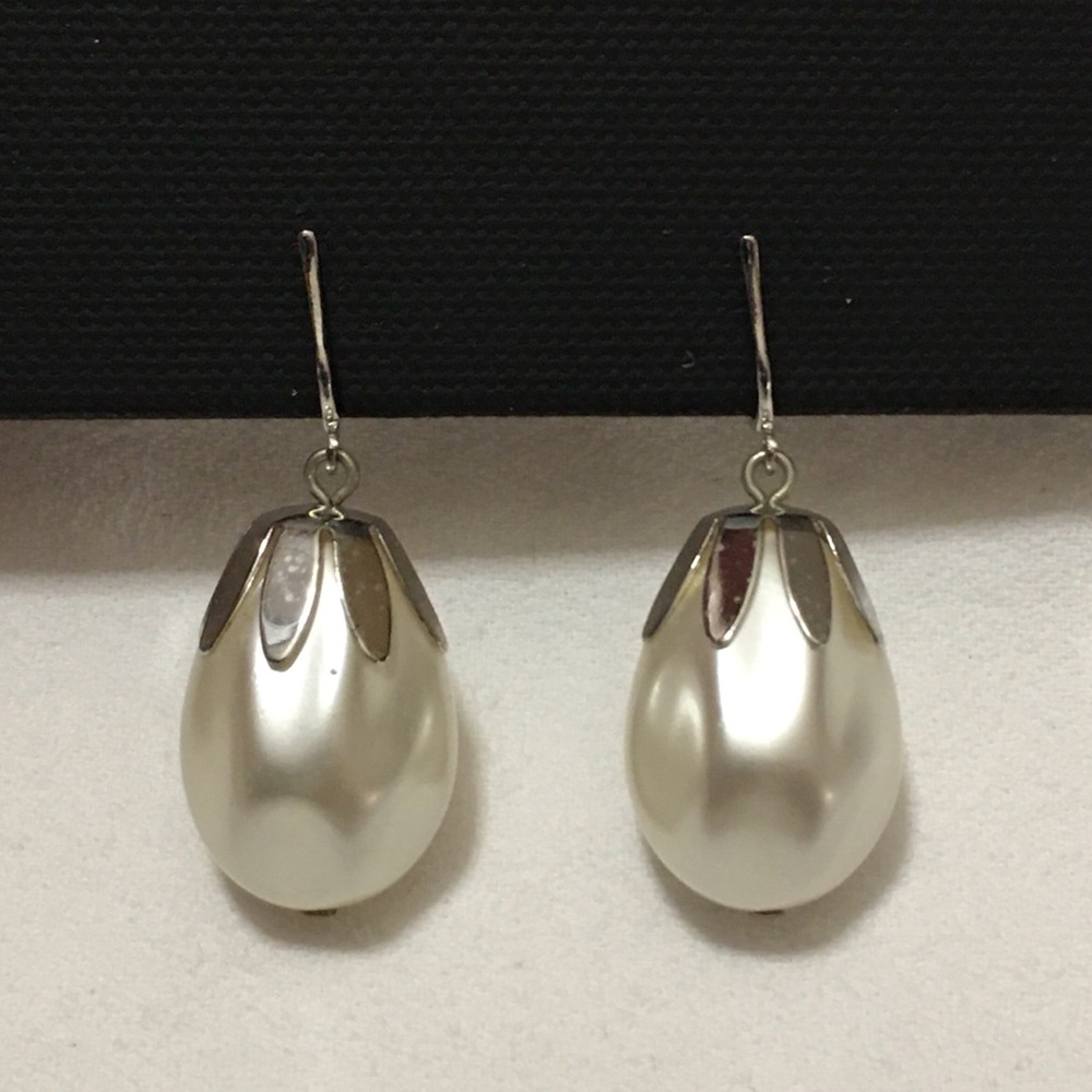 pNOS Big CHUNKY Teardrop Faux Perl Dangle Sarah Coventry CLIP Earrings